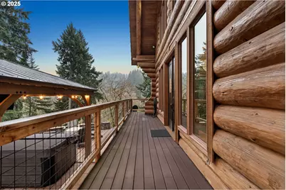 29296 McTavish Ln, Eugene, OR 97402 - Photo 11