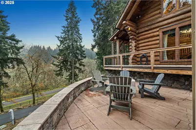 29296 McTavish Ln, Eugene, OR 97402 - Photo 9