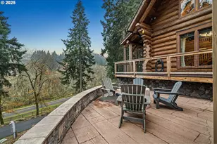 29296 McTavish Ln, Eugene, OR 97402 - Photo 9