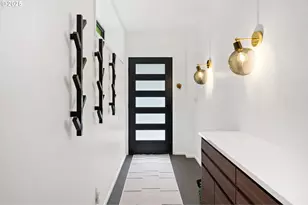 3777 Parkwood Way, West Linn, OR 97068 - Photo 37