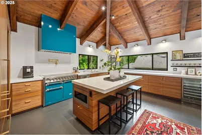 3777 Parkwood Way, West Linn, OR 97068 - Photo 15