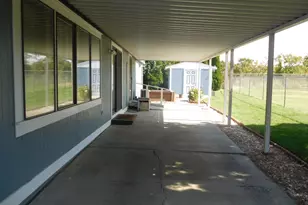 637 NW 8th Ave, Milton-Freewater, OR 97862 - Photo 3