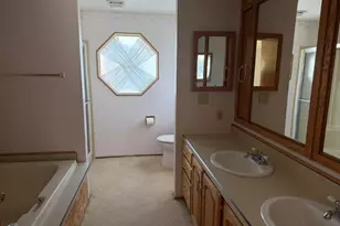 637 NW 8th Ave, Milton-Freewater, OR 97862 - Photo 21