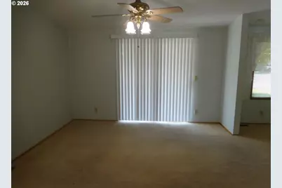 637 NW 8th Ave #5, Milton-Freewater, OR 97862 - Photo 15