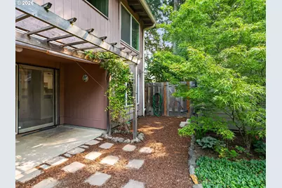 9630 SW Marjorie Ln #1, Beaverton, OR 97008 - Photo 33