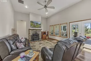 89215 Sutton Lake Dr, Florence, OR 97439 - Photo 13