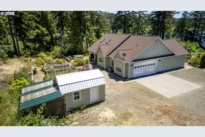 89215 Sutton Lake Dr, Florence, OR 97439 - Photo 5