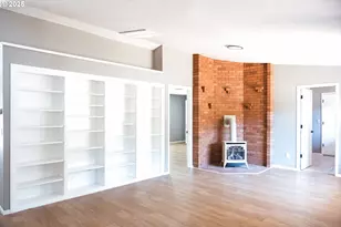 60 Seagrove Pl, Lincoln City, OR 97367 - Photo 3