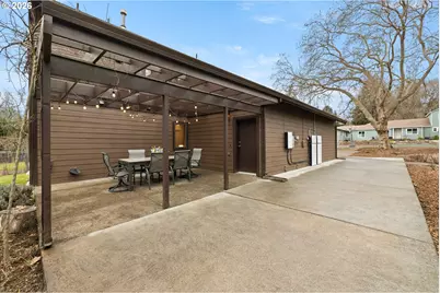 7920 SW 82nd Ave, Portland, OR 97223 - Photo 31