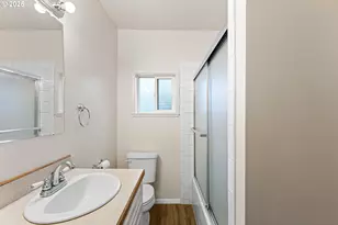 331 NE Laurel Ave, Myrtle Creek, OR 97457 - Photo 27