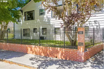 380 N 2nd Ct, Coos Bay, OR 97420 - Photo 41
