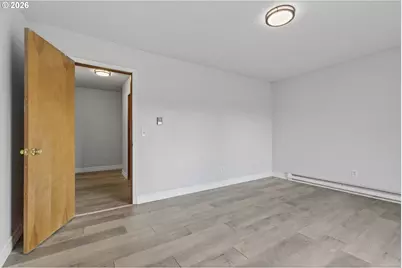 1702 NE Hogan Dr, Gresham, OR 97030 - Photo 11