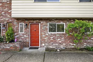 1702 NE Hogan Dr, Gresham, OR 97030 - Photo 21