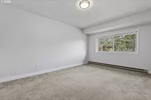 1702 NE Hogan Dr, Gresham, OR 97030 - Photo 15