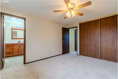 13364 Eastborne Dr, Oregon City, OR 97045 - Photo 25