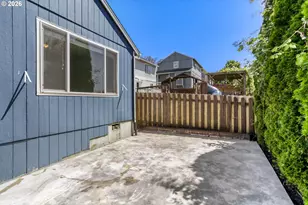 15110 SE Evergreen Dr, Portland, OR 97236 - Photo 27