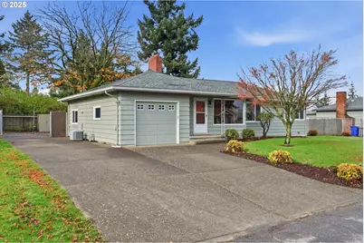 3245 NE 108th Ave, Portland, OR 97220 - Photo 41