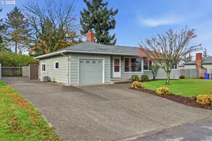 3245 NE 108th Ave, Portland, OR 97220 - Photo 41