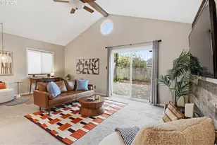 3245 NE 108th Ave, Portland, OR 97220 - Photo 17