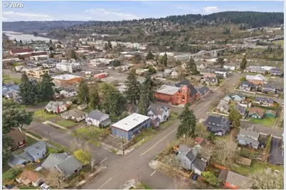 718 9th St, Oregon City, OR 97045 - Photo 5