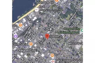 718 9th St, Oregon City, OR 97045 - Photo 3