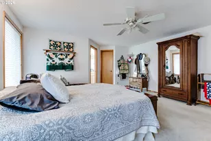 4608 Holly St, Springfield, OR 97478 - Photo 23