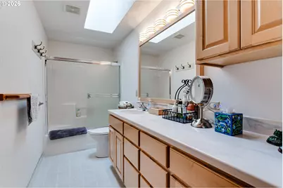 4608 Holly St, Springfield, OR 97478 - Photo 19