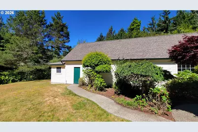 83160 Clear Lake Rd, Florence, OR 97439 - Photo 25