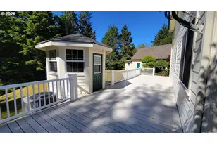 83160 Clear Lake Rd, Florence, OR 97439 - Photo 23