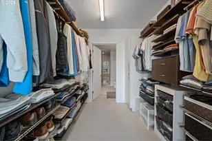 949 NW Overton St, Portland, OR 97209 - Photo 25