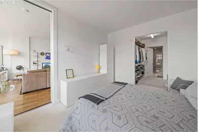 949 NW Overton St #608, Portland, OR 97209 - Photo 21