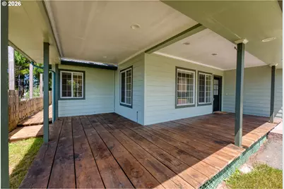 730 Pacific Ave #B, Brookings, OR 97415 - Photo 7