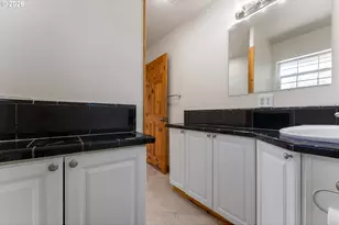 730 Pacific Ave, Brookings, OR 97415 - Photo 29