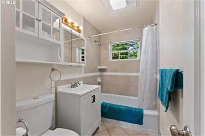 730 Pacific Ave #B, Brookings, OR 97415 - Photo 13