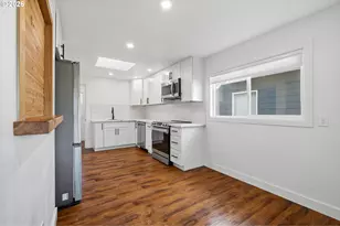 2704 SE 84th Ave, Portland, OR 97266 - Photo 13
