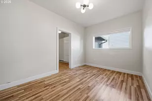2704 SE 84th Ave, Portland, OR 97266 - Photo 17