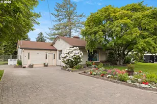 1831 NE 142nd Ave, Portland, OR 97230 - Photo 3