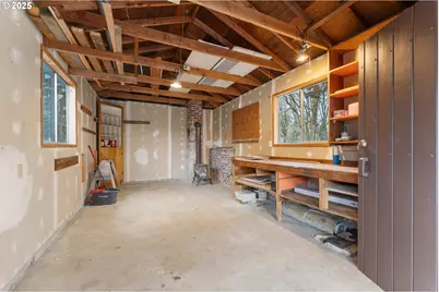 16600 SW Florence St, Beaverton, OR 97078 - Photo 39