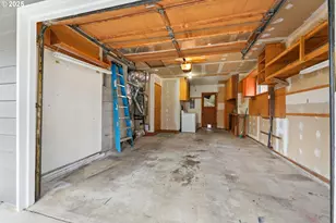 16600 SW Florence St, Beaverton, OR 97078 - Photo 29