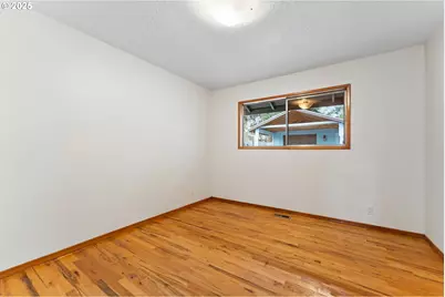 16600 SW Florence St, Beaverton, OR 97078 - Photo 17