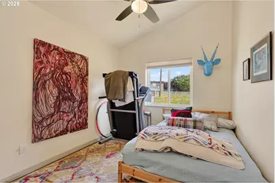 222 Washington St, Lyle, WA 98635 - Photo 19