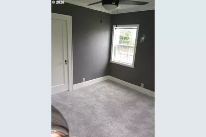 760 W Ballf St, Roseburg, OR 97471 - Photo 19