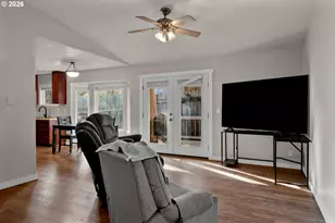 76554 Bobbe Way, Oakridge, OR 97463 - Photo 5