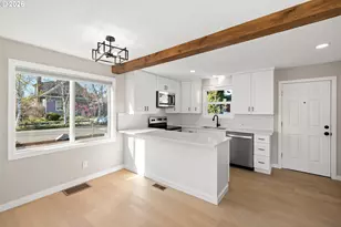 6915 SE Raymond Ct, Portland, OR 97206 - Photo 7