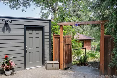 1151 Lorane Hwy, Eugene, OR 97405 - Photo 5