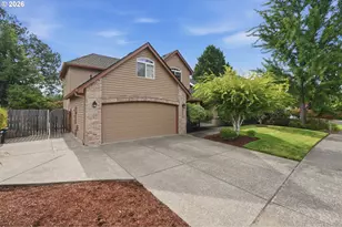 2383 NE Jamie Dr, Hillsboro, OR 97124 - Photo 3