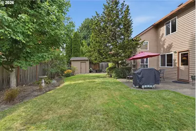 2383 NE Jamie Dr, Hillsboro, OR 97124 - Photo 37