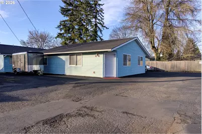 908 NE 1st Ave, Battle Ground, WA 98604 - Photo 17