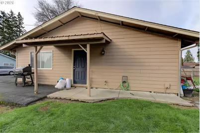 908 NE 1st Ave, Battle Ground, WA 98604 - Photo 7