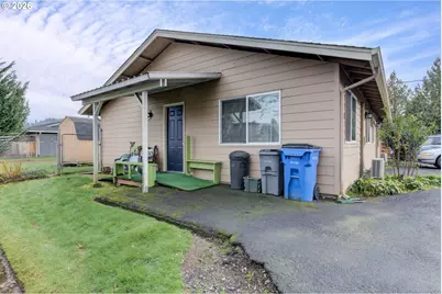 908 NE 1st Ave, Battle Ground, WA 98604 - Photo 3